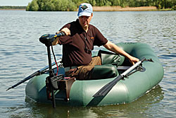 inflatable dinghy with electrical motor