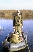 човен для полювання в плавнях Кажан К330